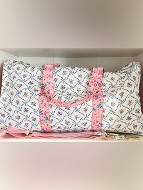 Stoney clover lane loveshackfancy classic duffle
LSF blue bow